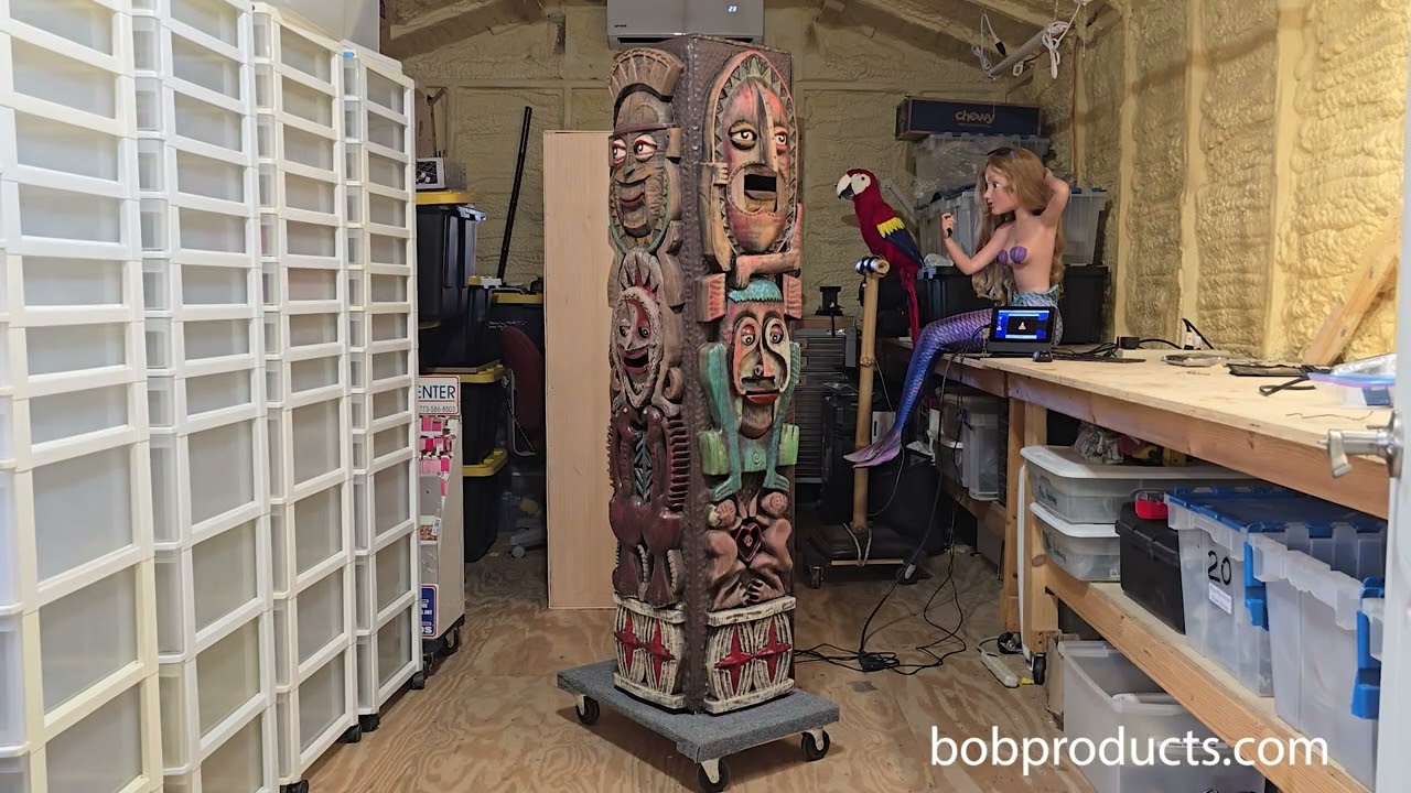 Enchanted Tiki Room Pole Animatronic