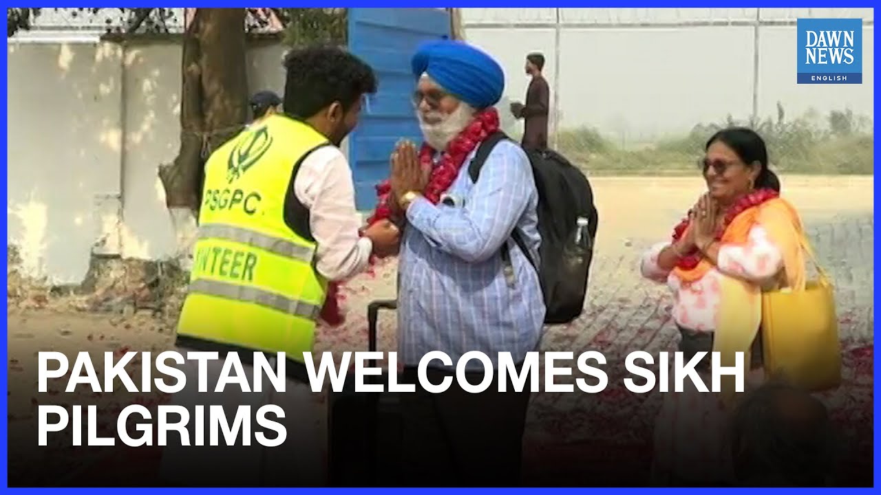 Pakistan Welcomes Sikh Pilgrims From India in First Major Crossing Since May Conflict