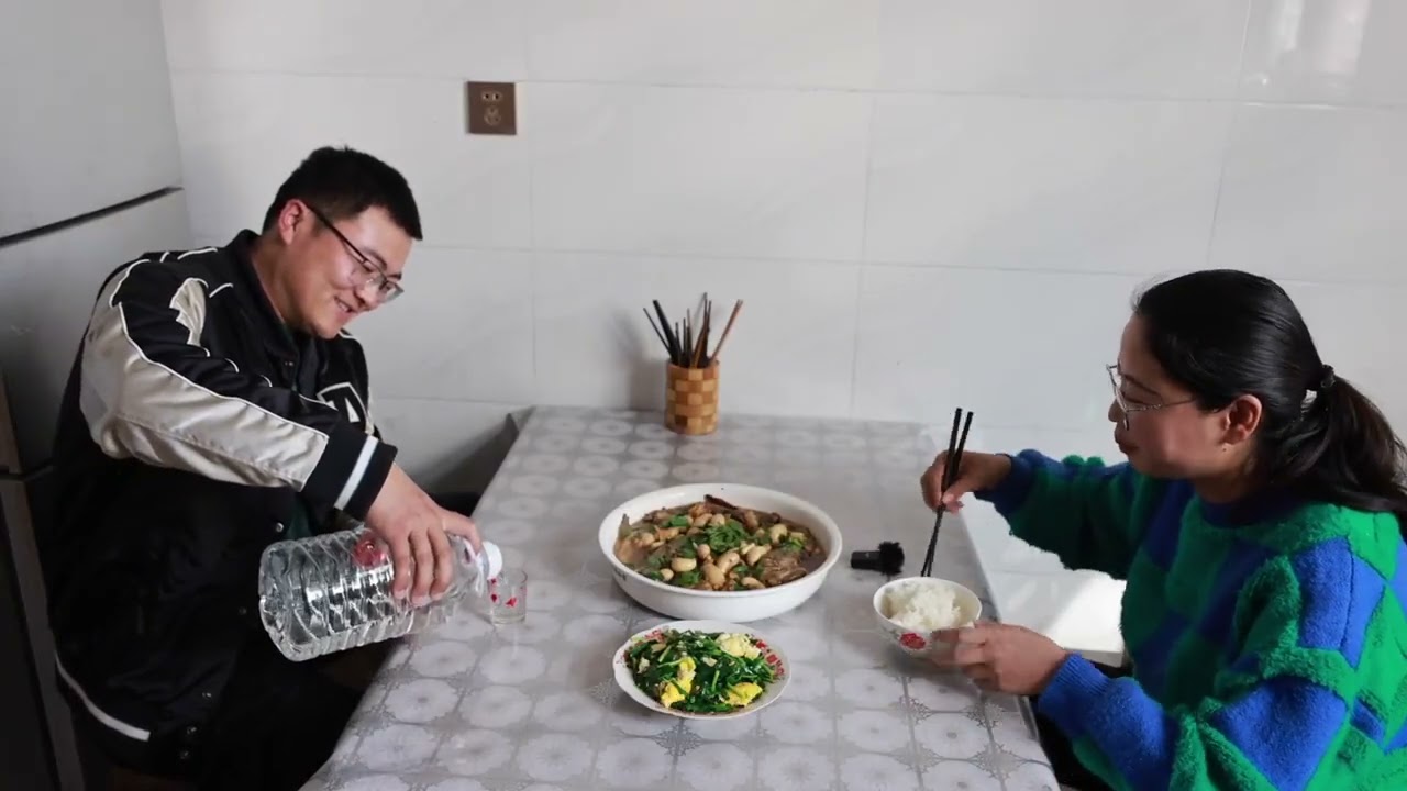 6条沙光鱼，1斤多鸡腰子，华子做连云港独有美食沙光鱼烧鸡腰子，喝点酒过瘾#转转