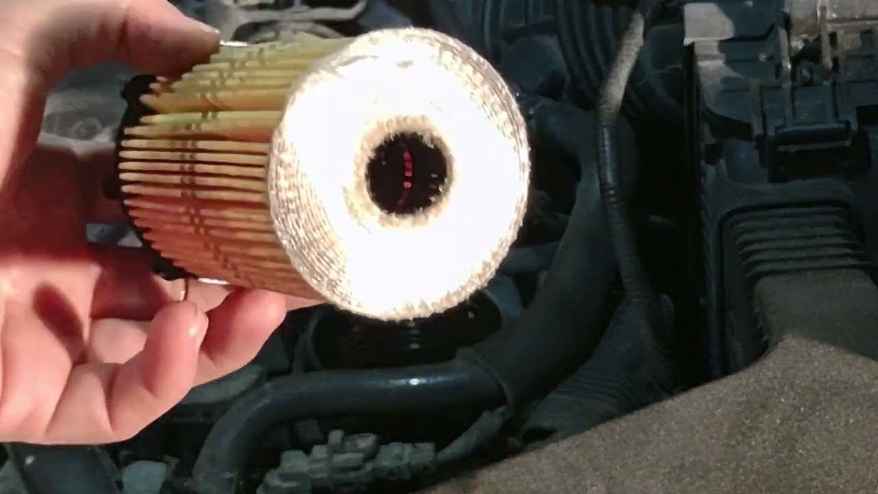 como quitar y poner filtro de Aceite Kia Sorento 2014 3.3