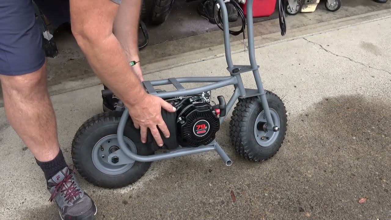 UNBOXING a common PREDATOR engine 79cc , some modifications and review. Hear it run with drag pipe!