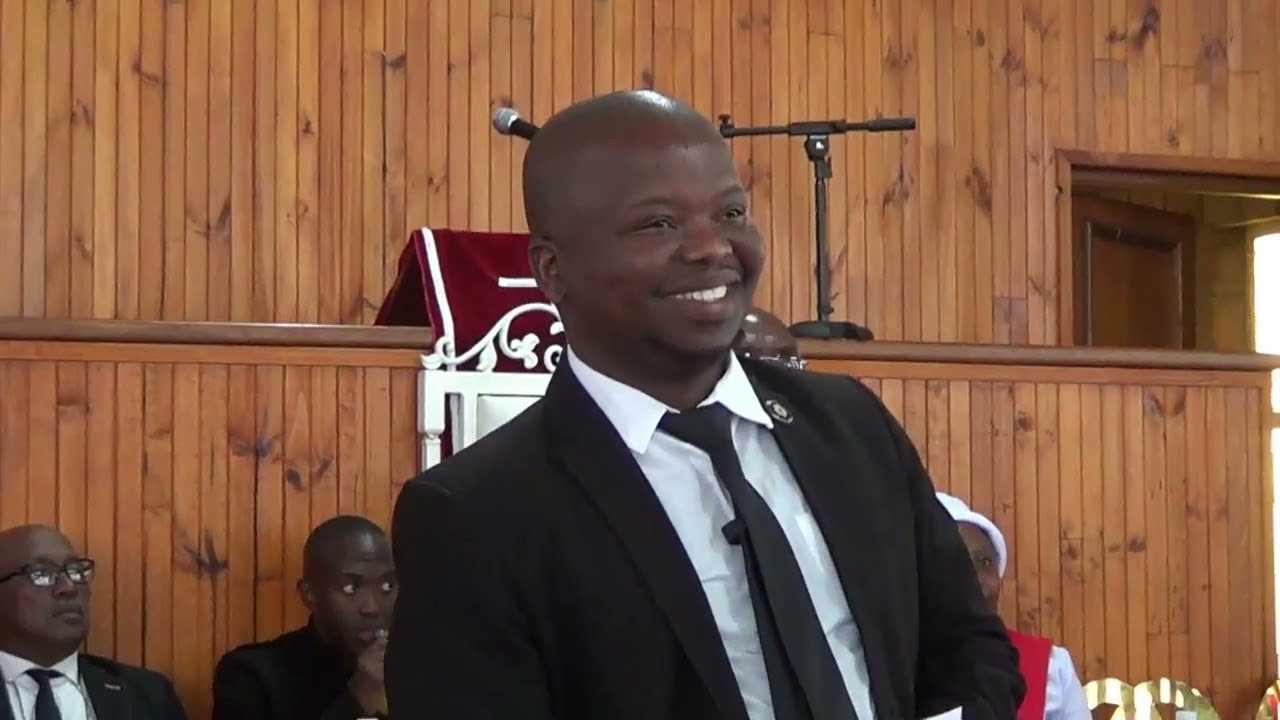 WELCOMING REV MD MAKHUMSHA DISC 2. Sandile Koliti Pro Makhanda