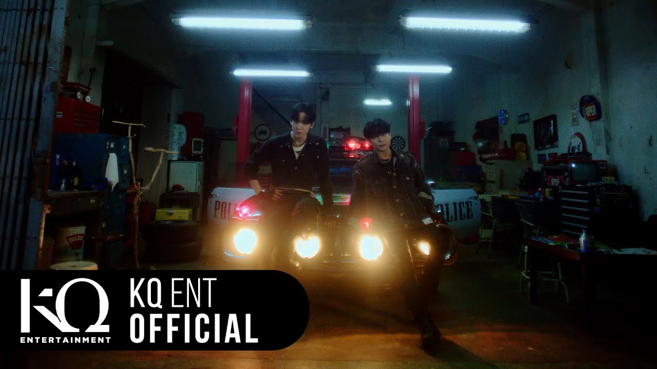 ATEEZ(에이티즈) - OPERATION : &lsquo;최면 (Wake Up)&rsquo; (YUNHO, JONGHO on Undercover)