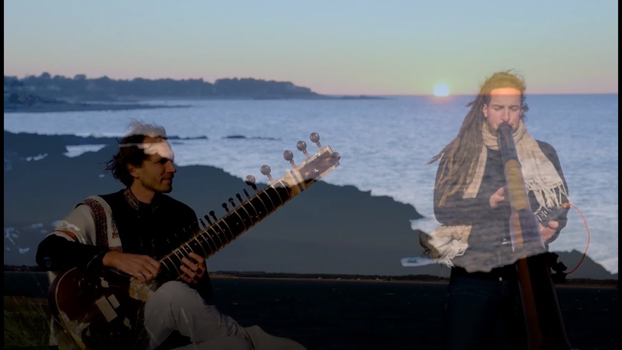 RAAVNI & Thomas Jacquot - Raga Sun (clip officiel)