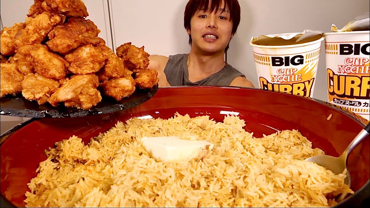 【罪過ぎる飯】カレーヌードルの残り汁で炊いた米にバター乗せてニンニク醤油唐揚げ50個かけて一気に食べてみ？