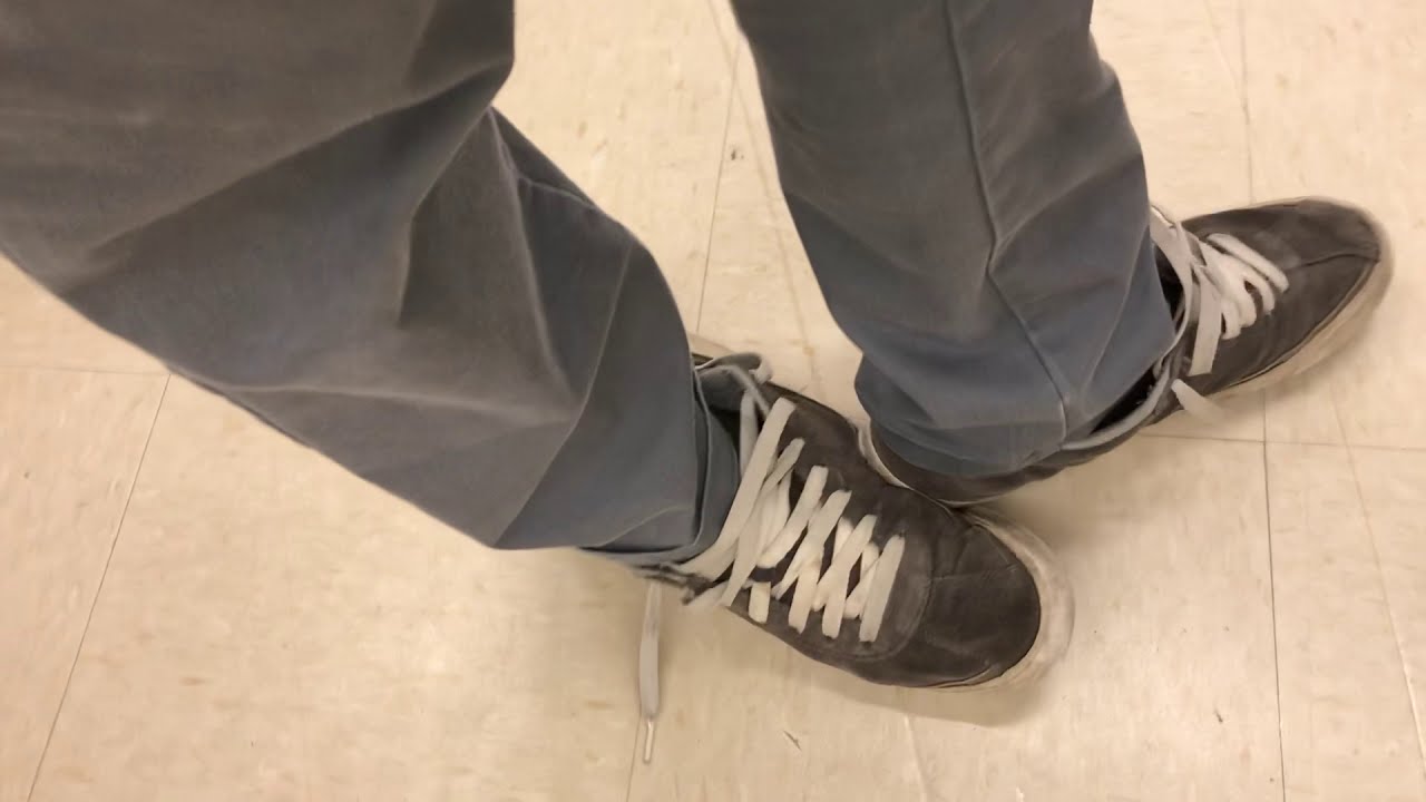 Shopping Wearing Hot Trashed Old Nike SB Skateboarding Shoes