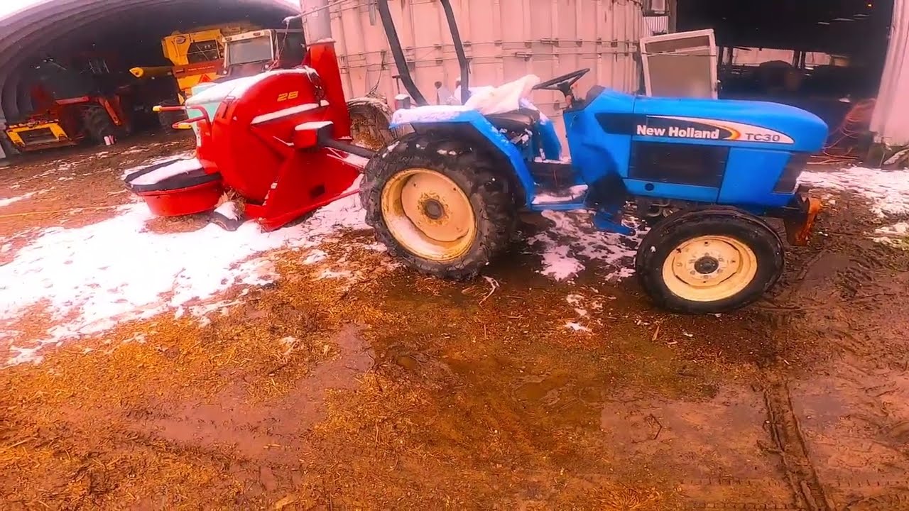 Snowy First Silage Forking 2022