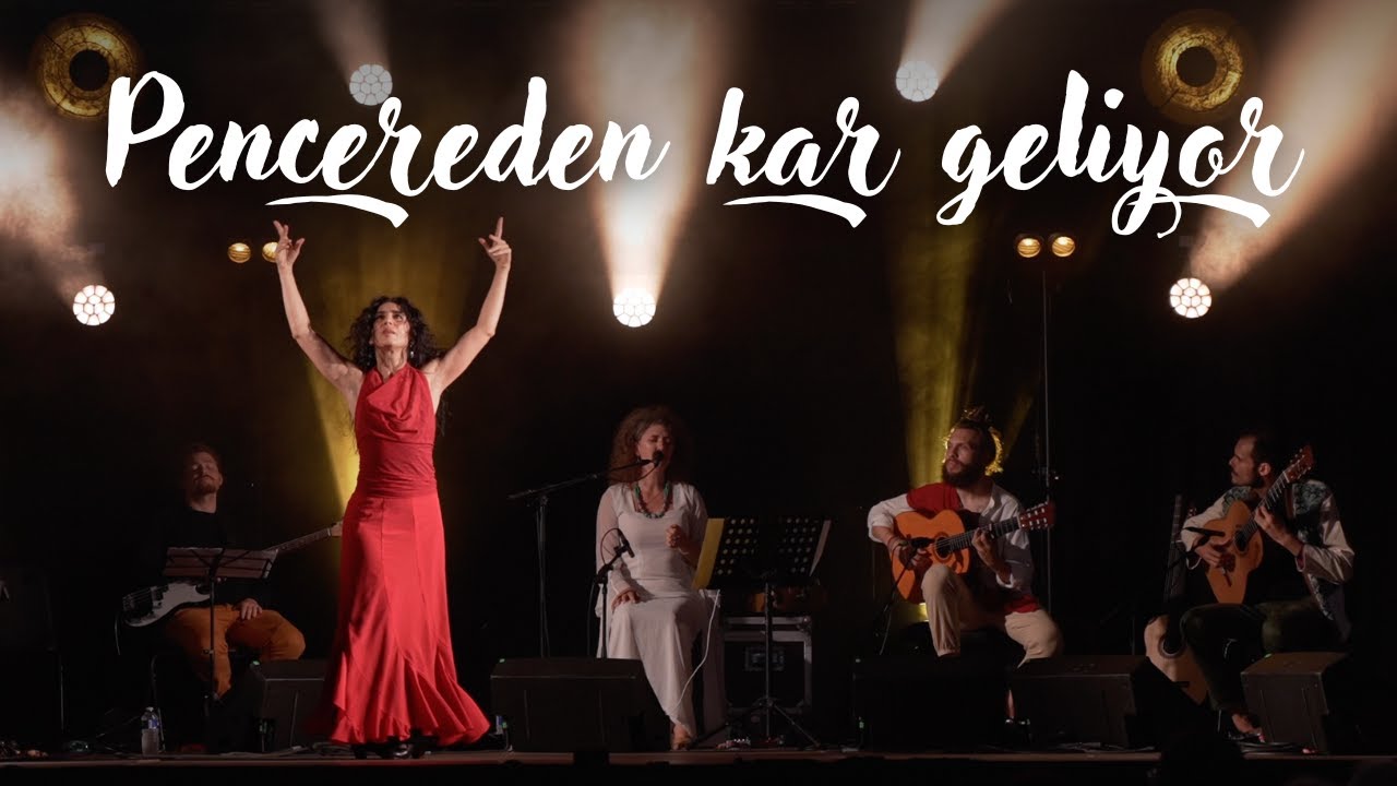Éléonore Fourniau - Pencereden Kar Geliyor (Live at Musiques du Monde à Peyrehorade 2024)