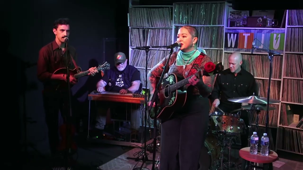 Rebecca Porter and the Rhinestone Roses - Live on Offbeat Roadhouse at WTJU