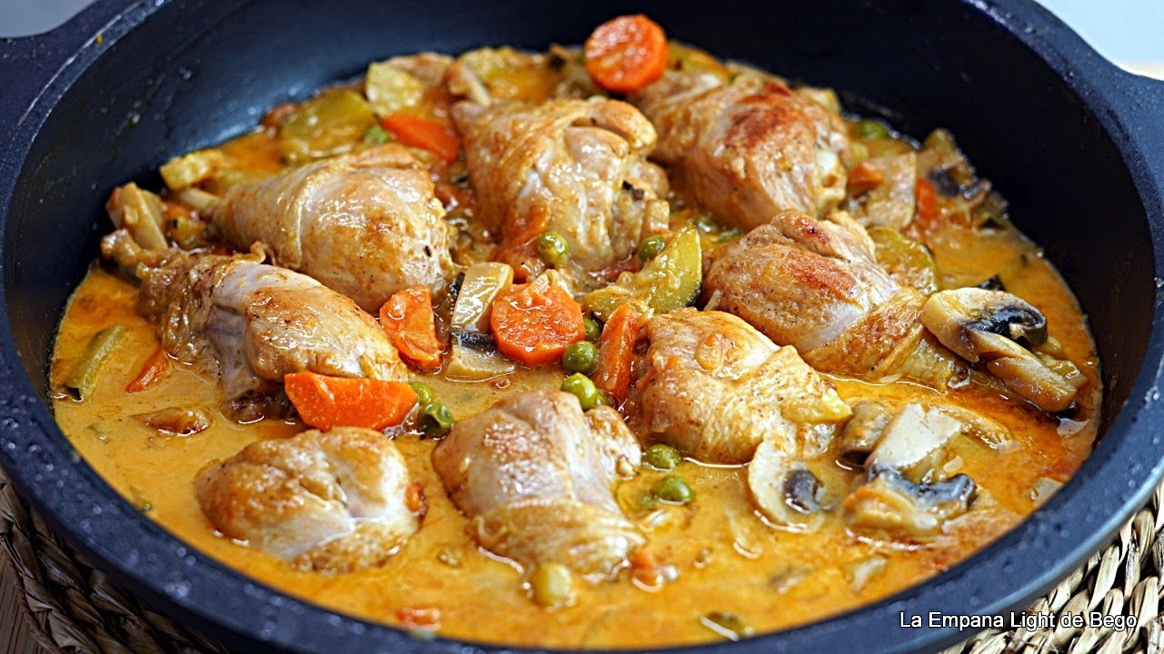 Pollo a la Jardinera con Champiñones - Receta Tradicional Fácil y Completa