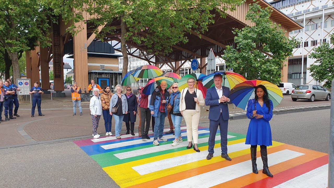 Terugblik Stichting Pride 055 'In Gesprek met de Raad' - Politieke Markt Apeldoorn juni 2025.