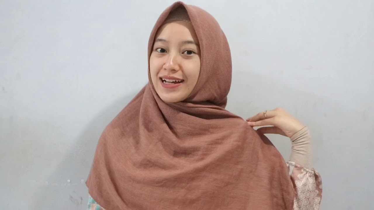Tutorial Hijab Square Syar'i Menutup Dada