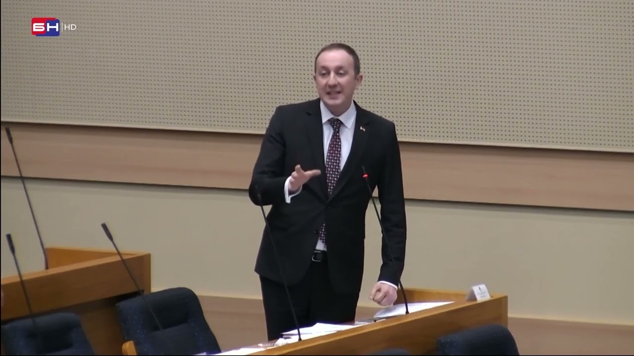 Bodiroga: Načelnik u Foči je tjerao direktoricu da knjiži pola miliona KM kojih nema