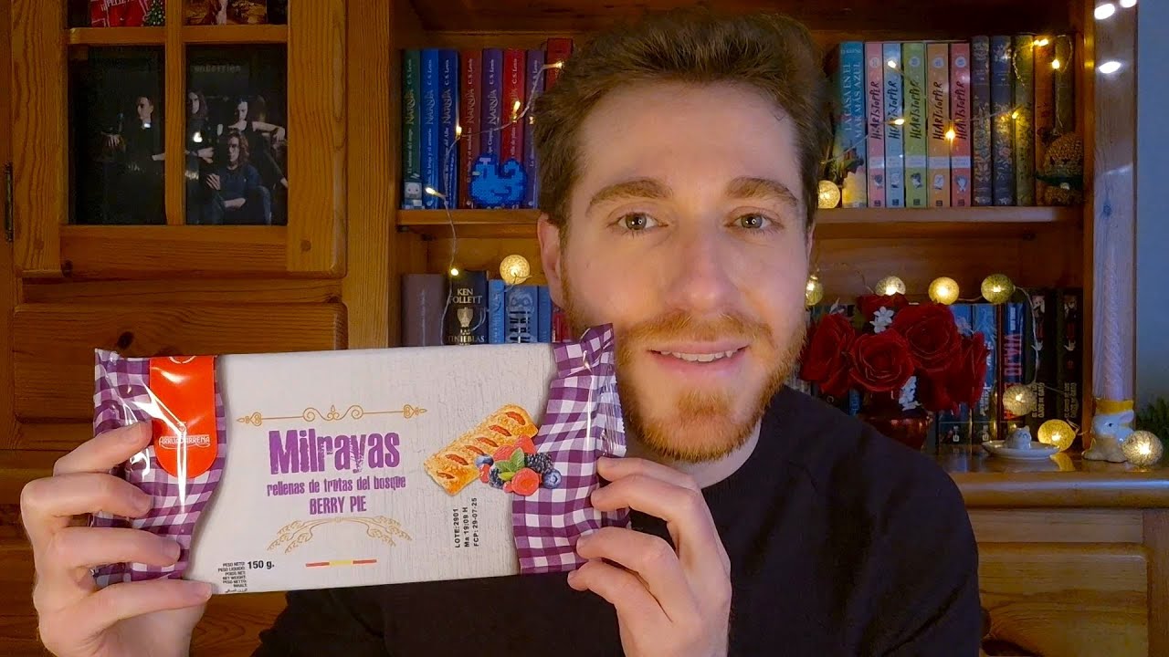 [ASMR] Hojaldres de frutas del bosque 🍓 & Chismecito | Susurros, eating sounds