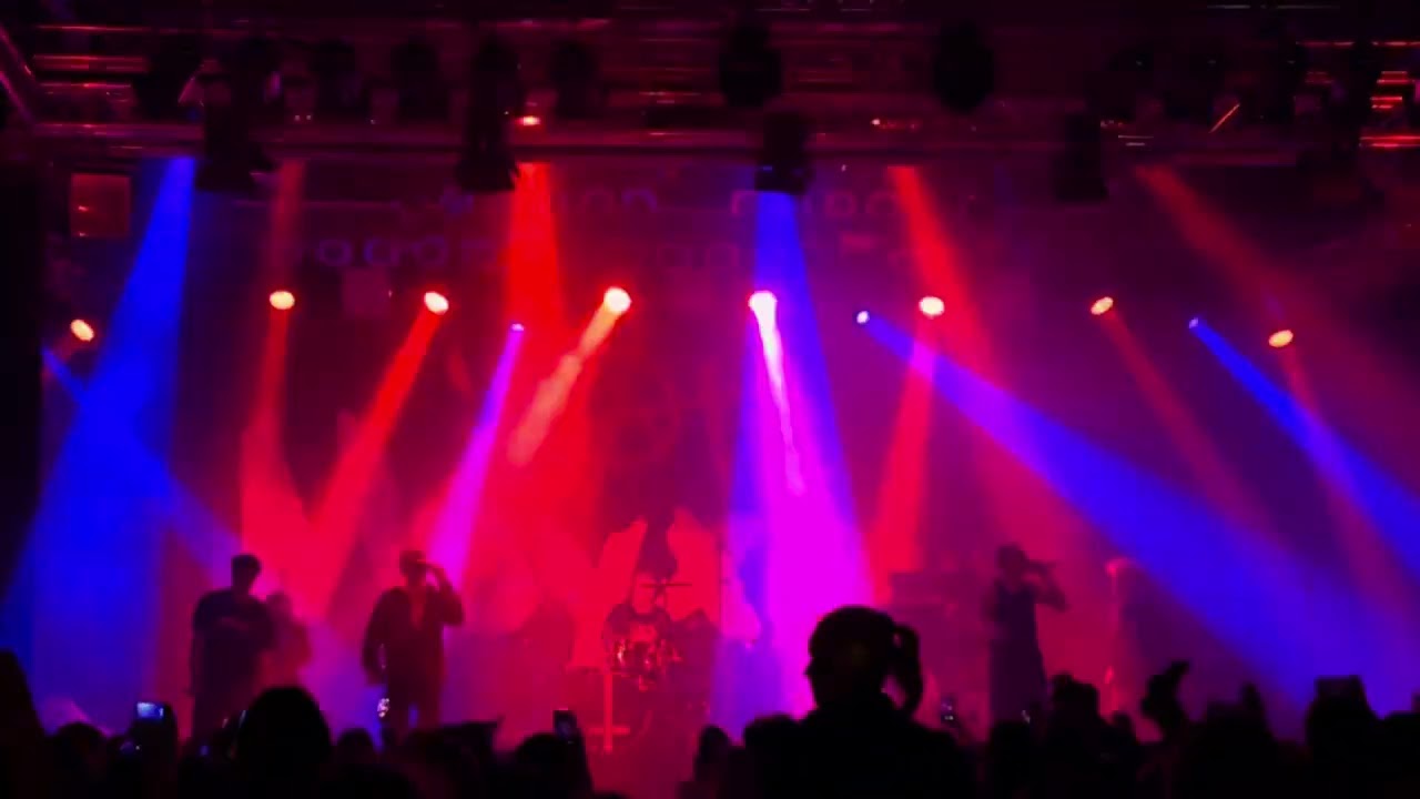 Mouhous &mdash; Poikien vessa (feat. costee) @ Pakkahuone, Tampere 21.10.2023