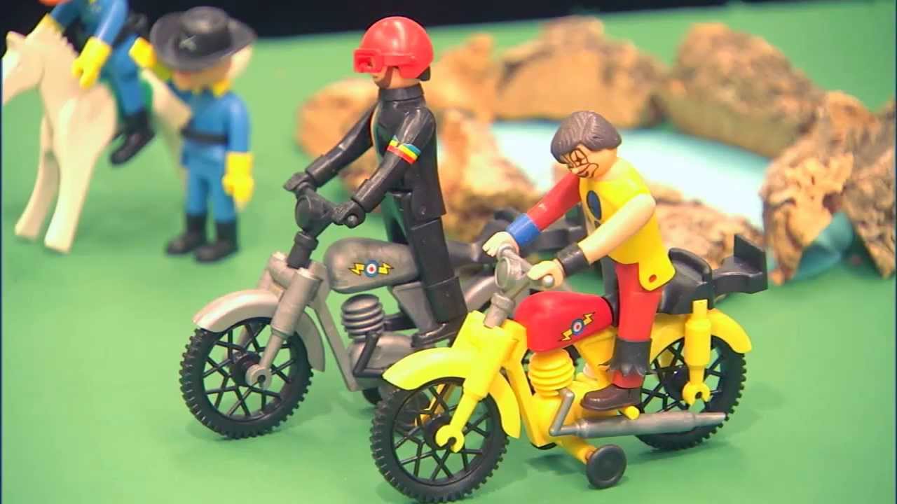 Dioramas de Airgam Boys en el Hipercor de San José de Valderas