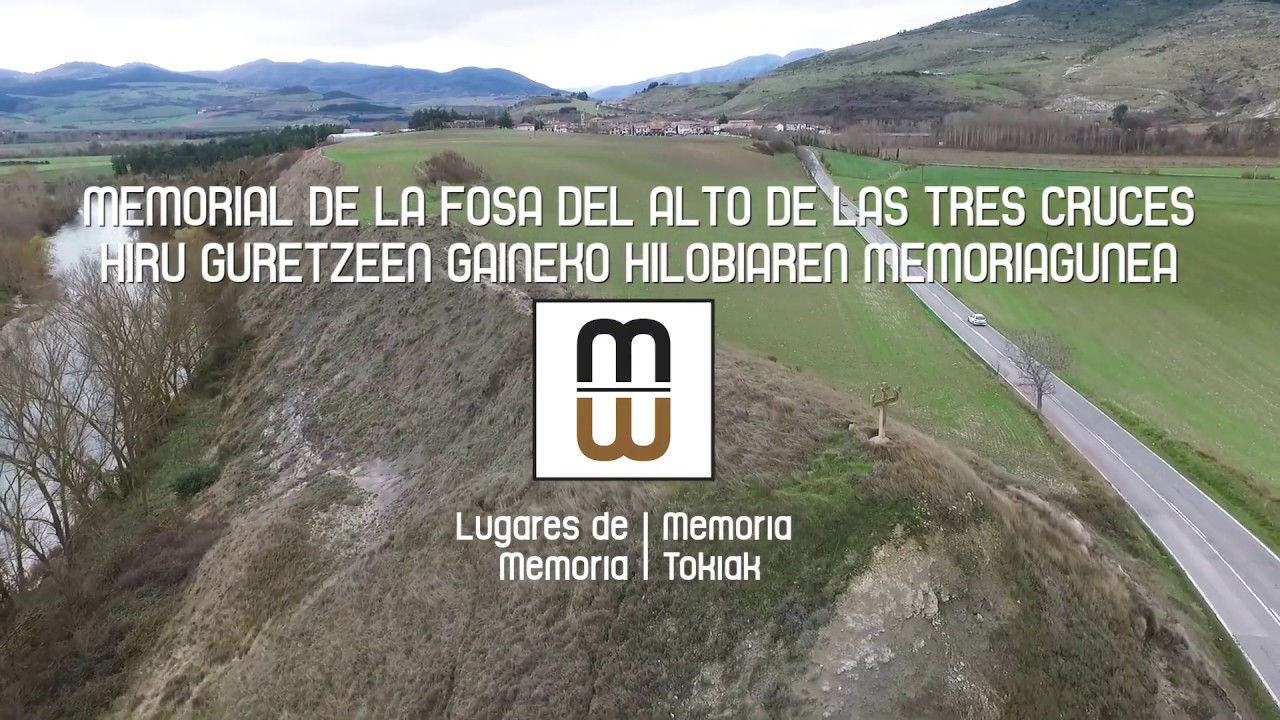 Memorial de la Fosa del alto de las Tres Cruces de Ibero. Hiru Gurutzeta Gaineko Hobiaren Memoriala.