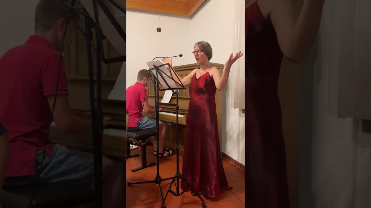 Copyright by Diana Meier🎶 Hallelujah! 🙌✨