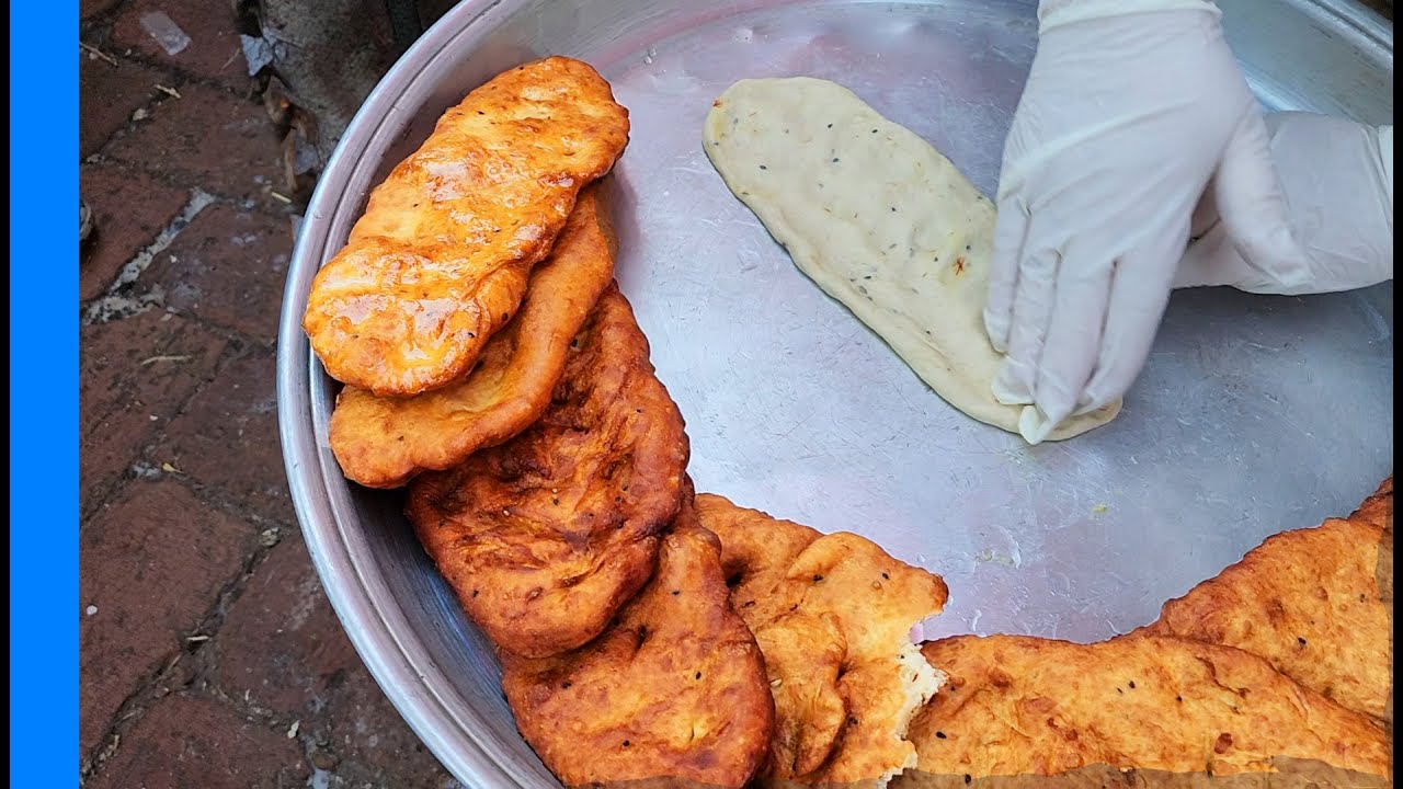 Baking Traditional Kurdish Bread Beji Barsagh  | Iran Breads