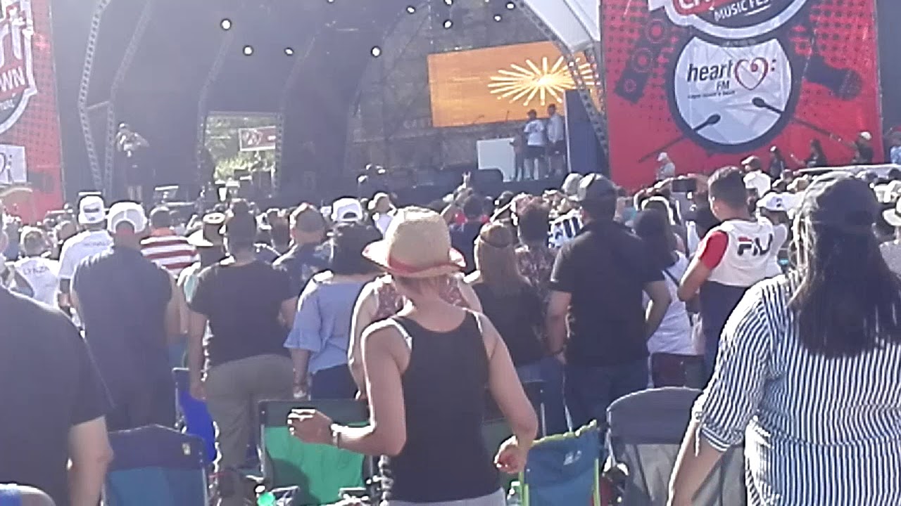 YoungstaCPT - freestyle mul @ heartfm music festival #salutas