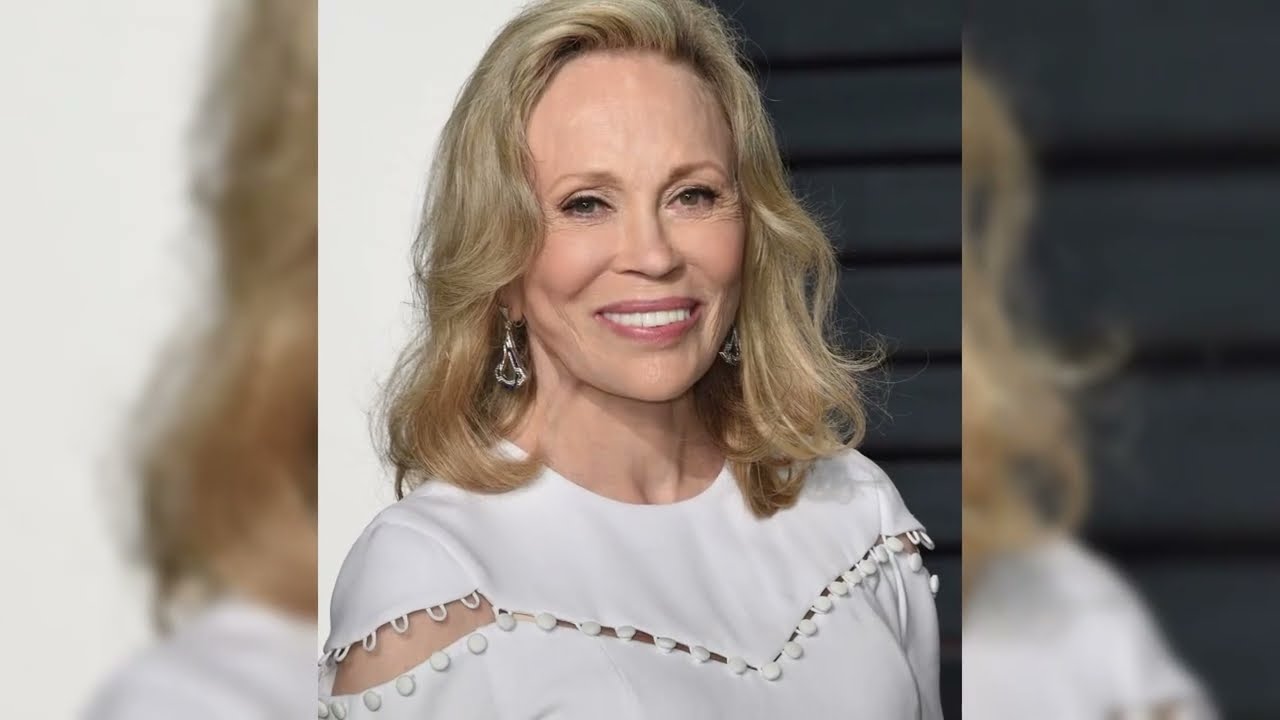 Faye Dunaway’s G-Strlng Photos Leave Little To Imagination