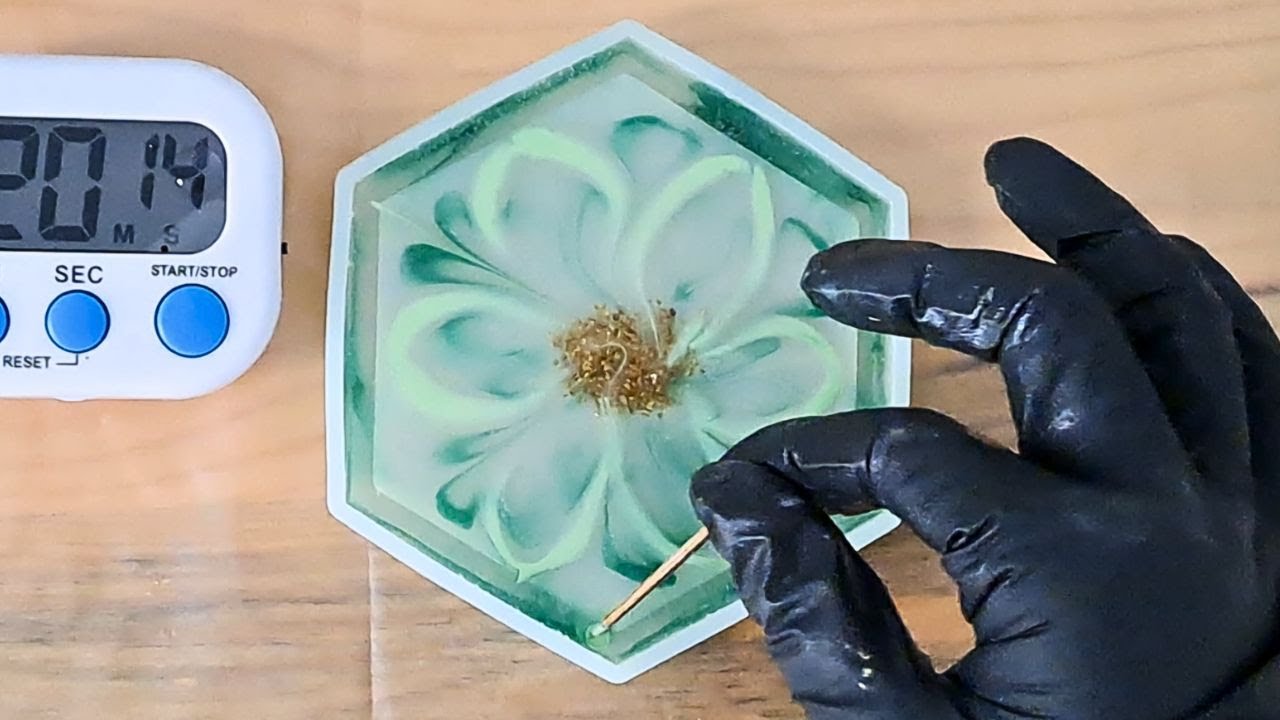 Step by Step to Create a Fresh Green RESIN BLOOM