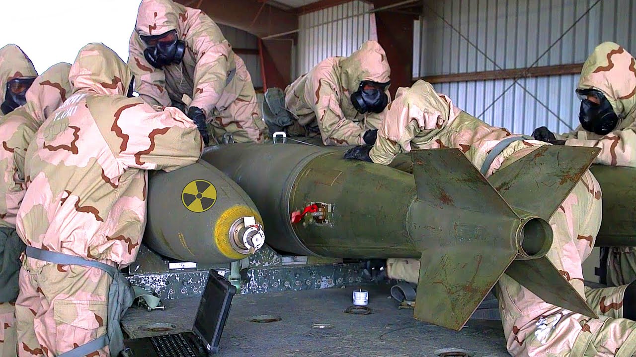 Inside America&rsquo;s Secret Bomb Factory & Storage Facility