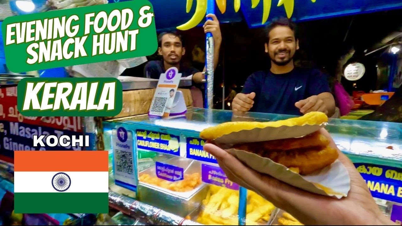 🇮🇳 INDIA | Food Hunt in Kochi (കൊച്ചി) Ended Up With Fried Bhaji Snacks! KERALA!