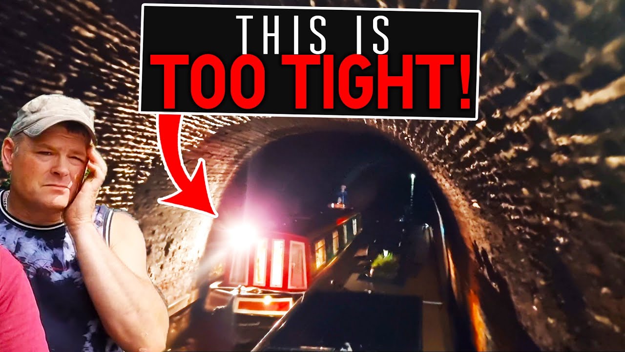 A KINKY Tunnel Sent us on a COLLISION COURSE! Cruise to Braunston - 472