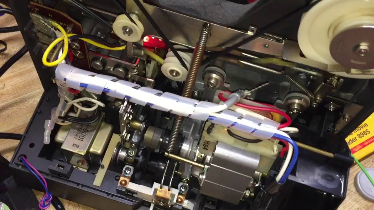 PS-1000 CanoSound Super 8 Movie Projector with Recording!