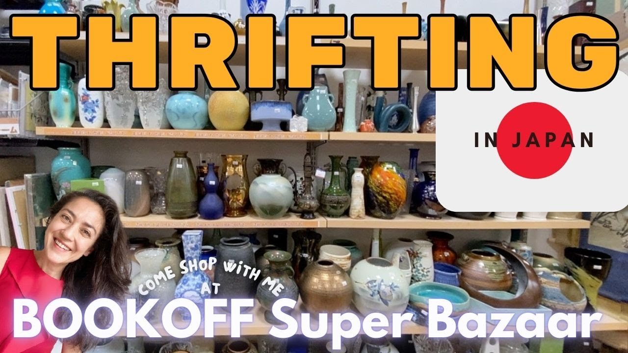 Vase Overload at BOOKOFF SUPER BAZAAR! | Thrifting for Traditional Japanese Items + Haul 🇯🇵