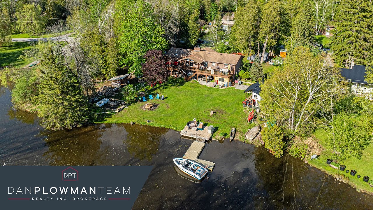 Waterfront Bungalow for Sale on the Nonquon River in Seagrave | Dan Plowman Team