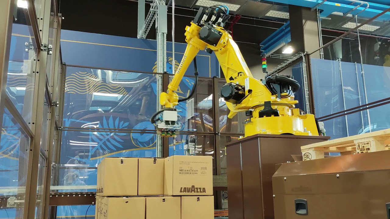 Lavazza Casa 1895 robot palletizer