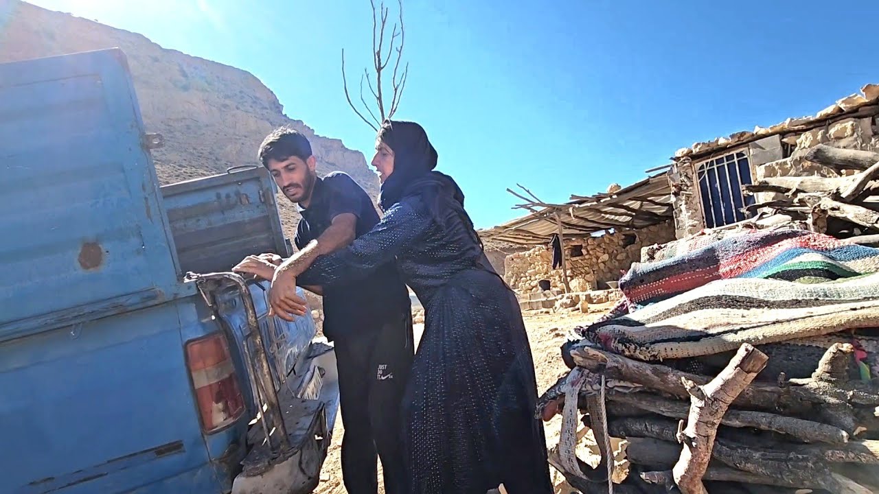 The conflict between Hassan and his mother, nomadic life in difficult conditions