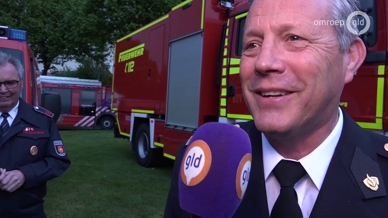 Gelderse brandweerchef krijgt erespeld in Duitsland