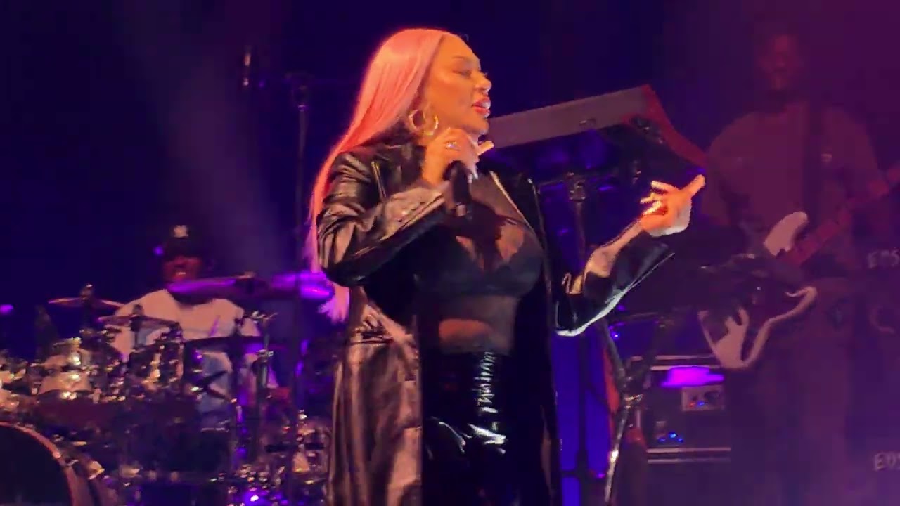 Hole in the Head - Sugababes LIVE Cologne 2025