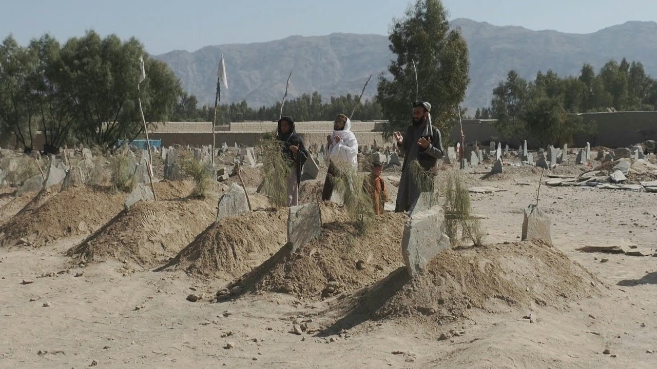 Afghans mourn villagers killed in Pakistani strikes | AFP