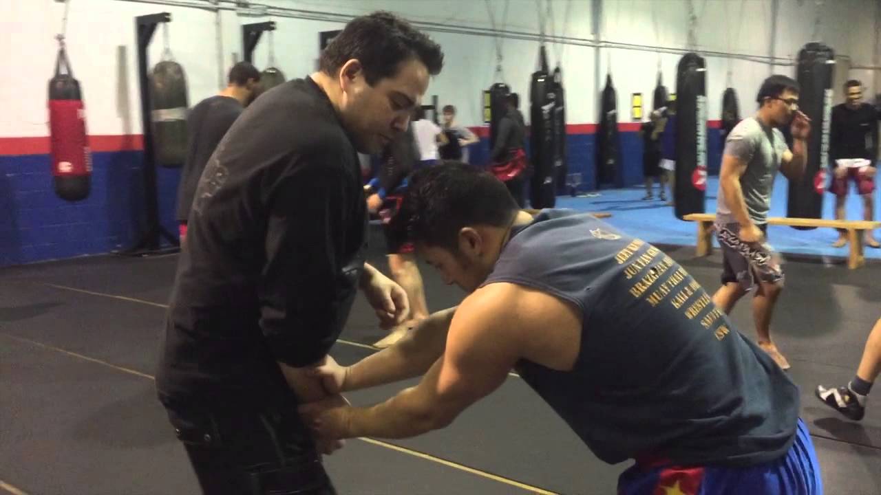 Kombat Arts | Tip of the Week | Knife Defense