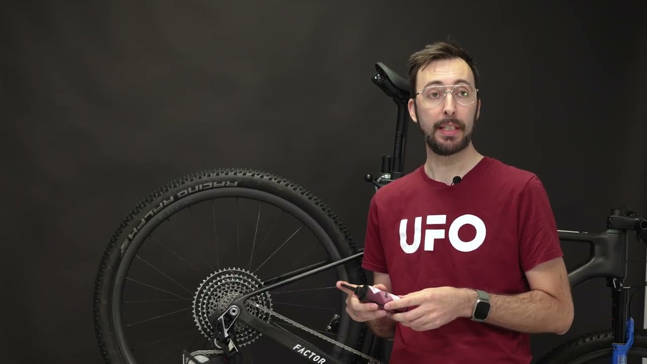 How to apply UFO Drip Wet Conditions to your chain