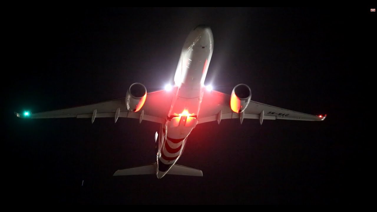 Loud and Low Departures - Britain's Busiest London Heathrow Airport - A380 A340 A350 B777 B747 B787