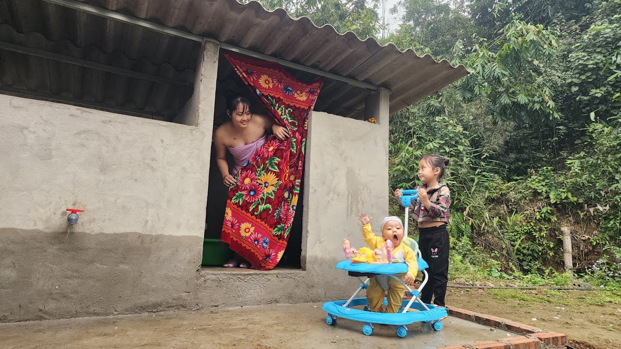 The convenience of the bathroom and a delicious meal made from the first bamboo shoots of the season