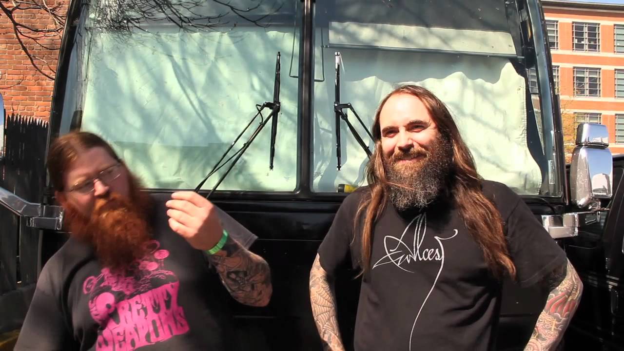 Metal's Best/Worst Stage Moves? (PART 2) - Metal Injection ASK THE ARTIST