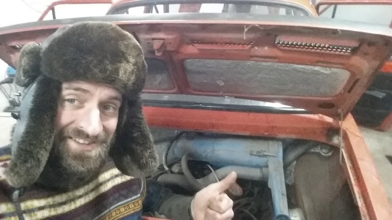 BARN FIND ŠKODA 105- Carb and pump rebuild- COLD START!