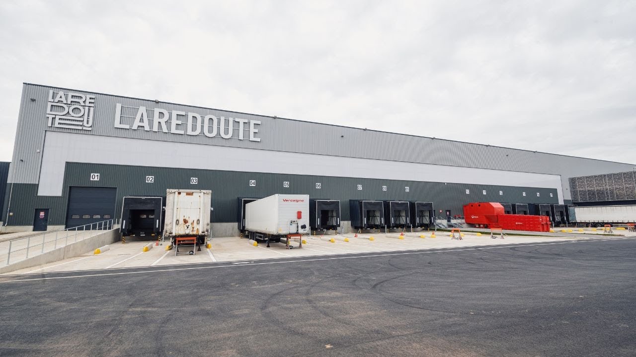 La Redoute a inauguré son nouvel entrepôt dédié à la décoration d'intérieur