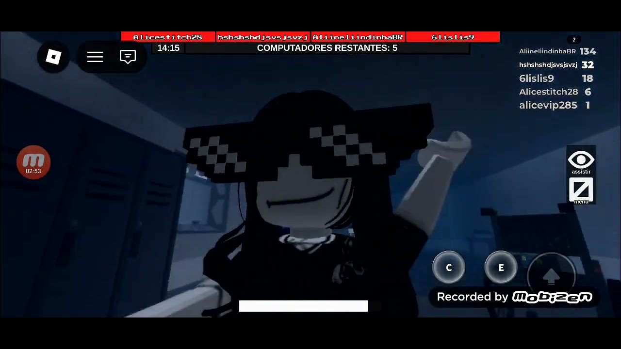 Jogando marretão (Flee The Facility)