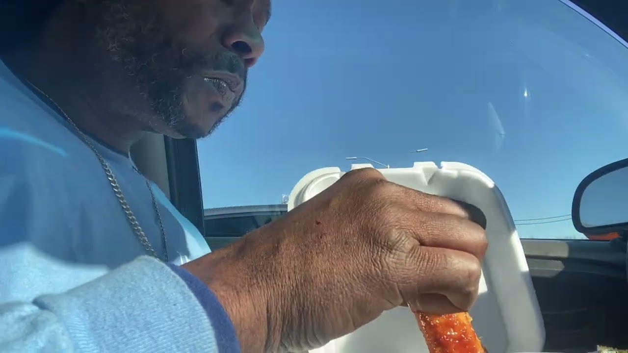 Full review of Wings & Fins located in   Winston-Salem NC