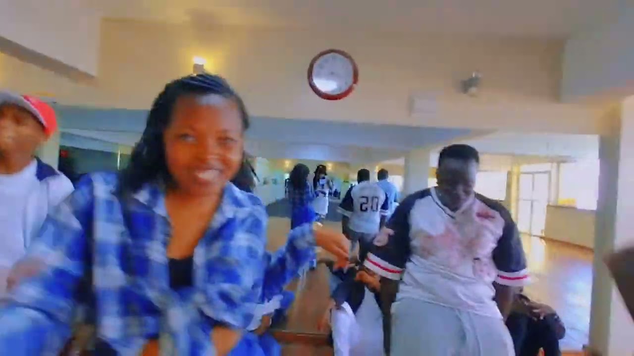 TEGA STARR & Mr EAZI Ft FAMOUSIVE DANCE KREW - FRENCH KISS ( DANCE CLASS VIDEO)