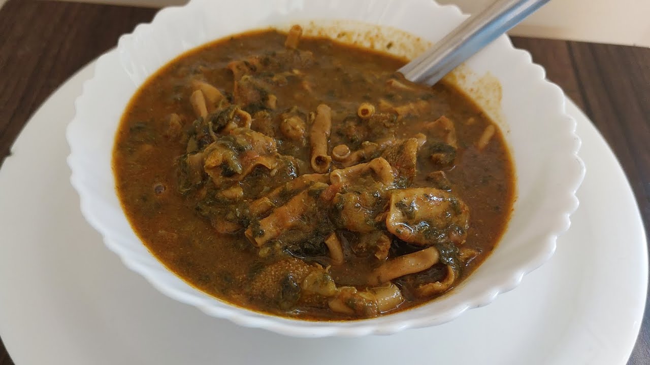 Boti,Ambade ki Bhaji ka salan...mazedar banta hai ye salan zaroor banana ek baar...#hyderabadifood 