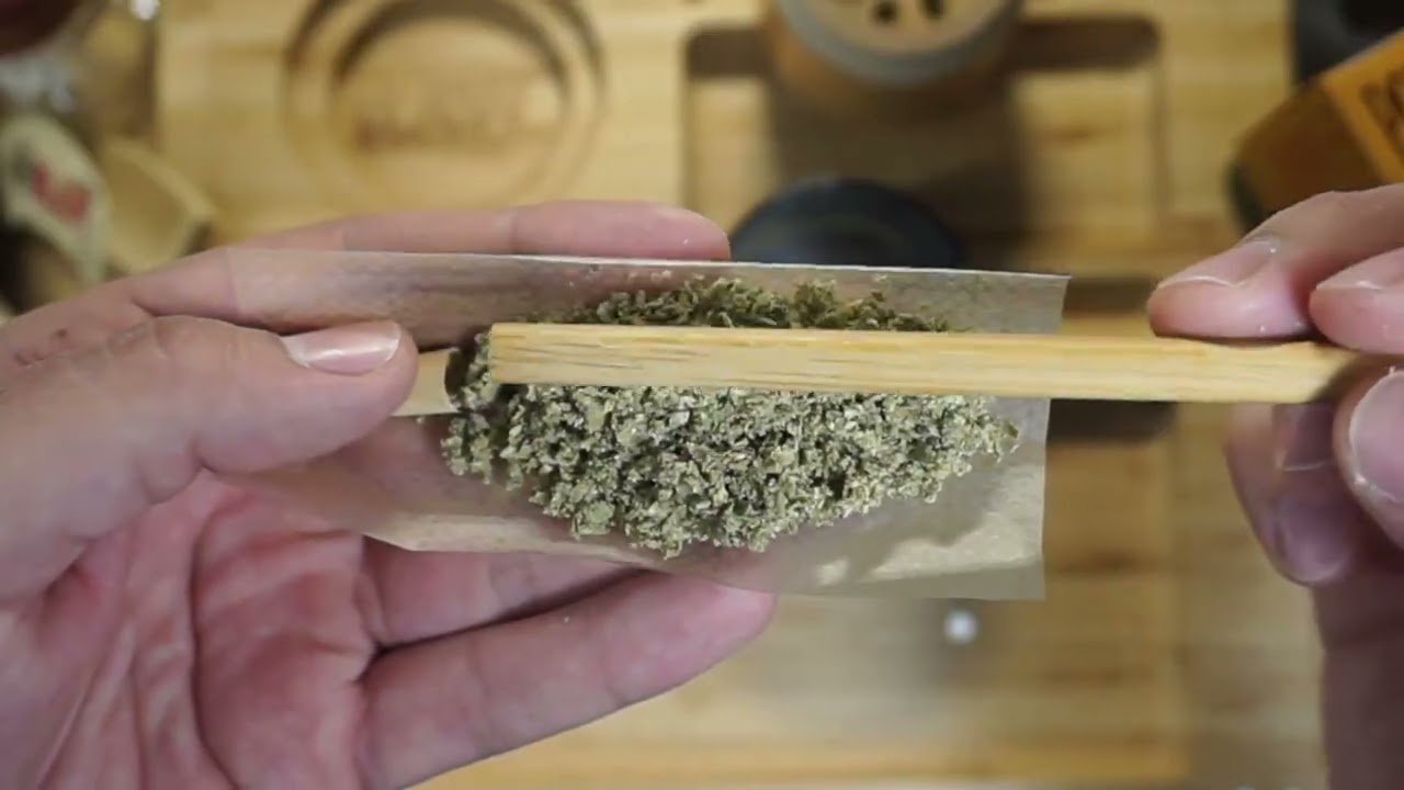 WATERMELON SATIVA HEIRBLOOM CBX RAW ETHEREAL ROLLING PAPERS