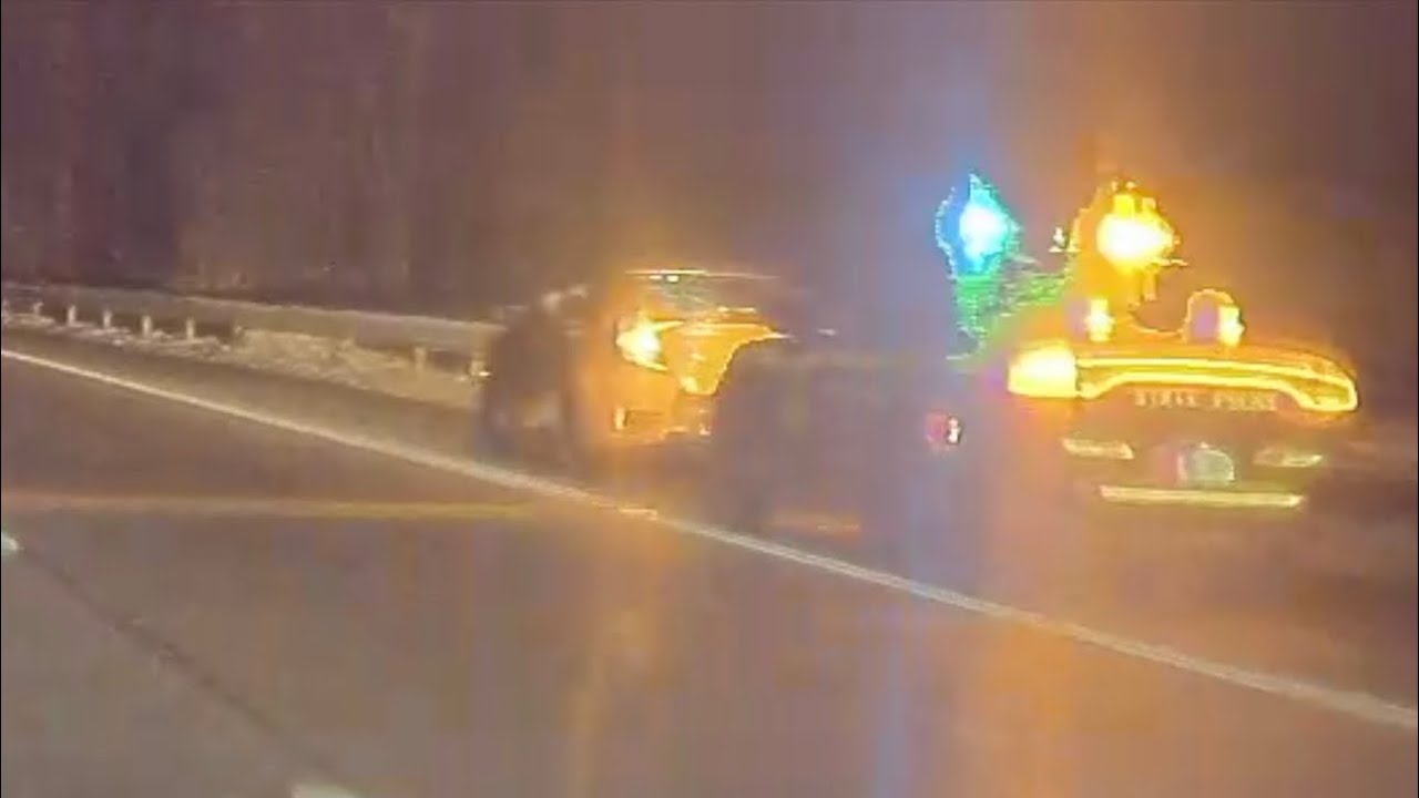 Speeder in Civic gets pulled over by New York State Trooper - Capture with Tesla Dash Cam